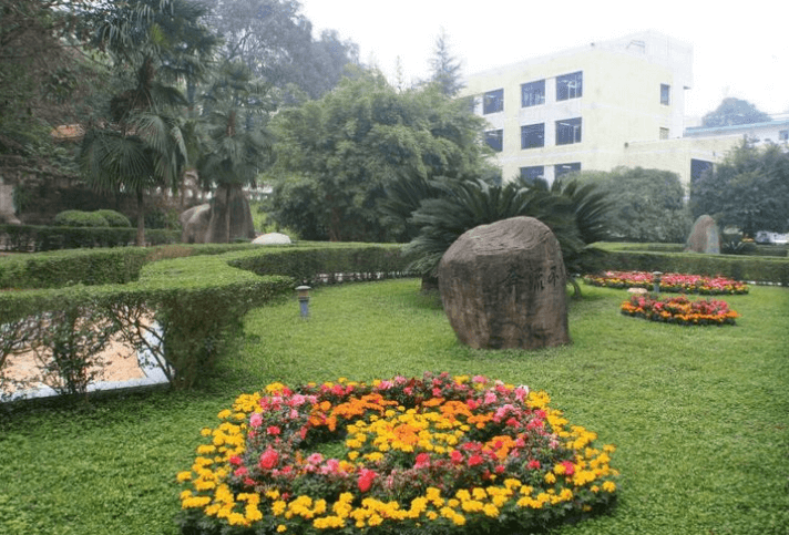 資中球溪中學校園風采