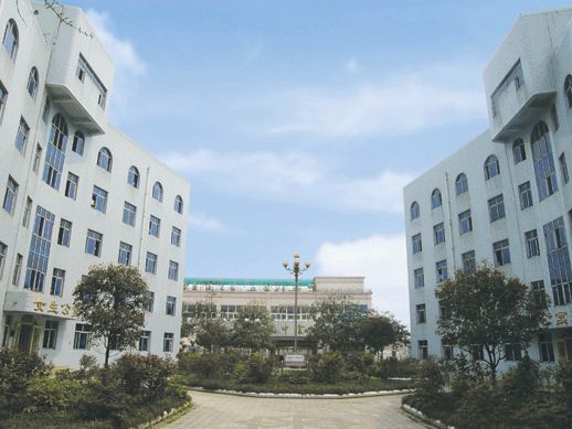 彭州中學學校風采