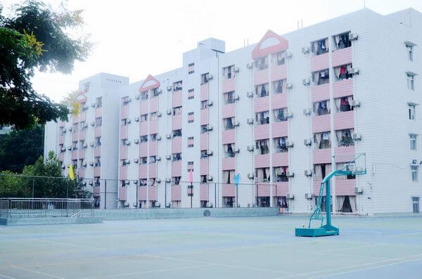 西南交通大學附屬中學2018年班級設置