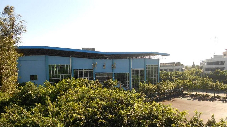 青神中學(xué)校園環(huán)境好不好？