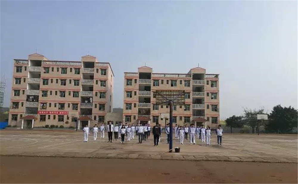 內(nèi)江市第十一中學(xué)2020年招生簡章在哪兒看？