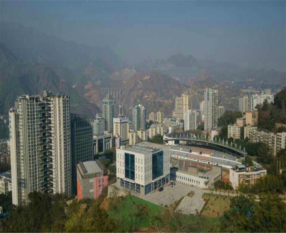 攀枝花市體育中學學校招辦電話是多少？
