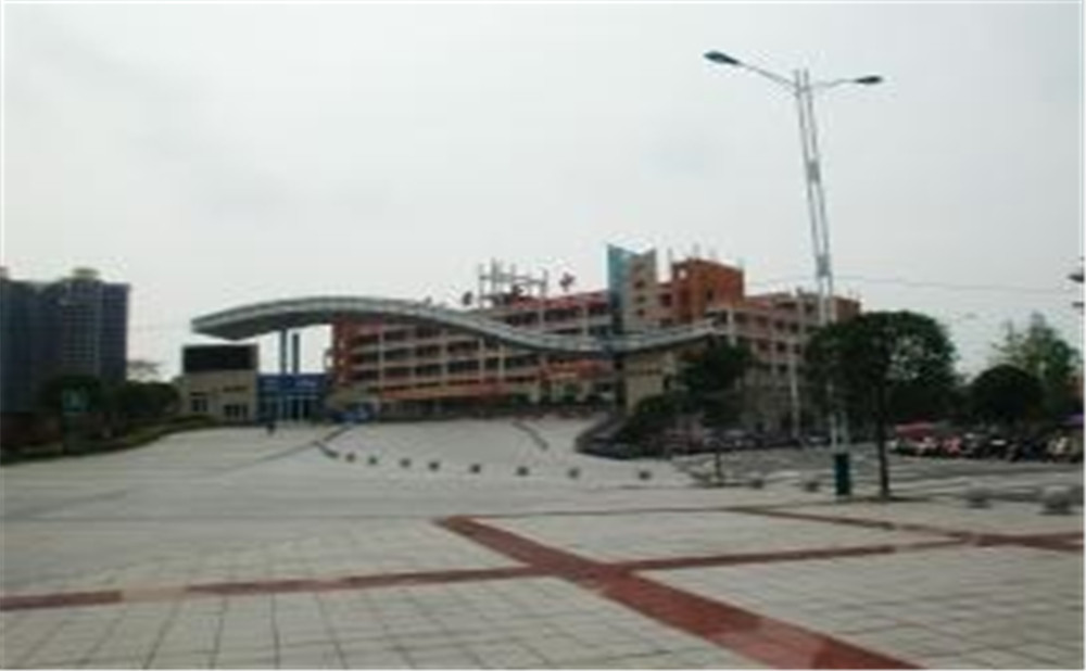 廣安第三中學(xué)的詳細(xì)地址在什么地方？