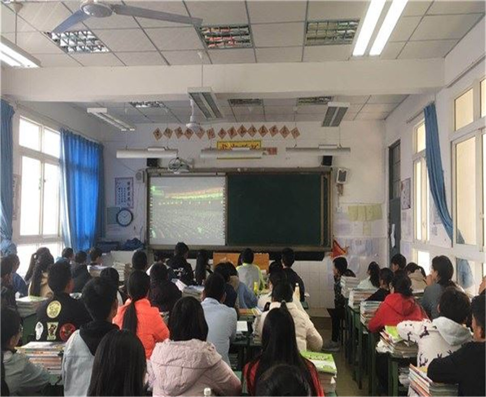 西昌市第五中學(xué)2020年中考錄取分?jǐn)?shù)線多少分？
