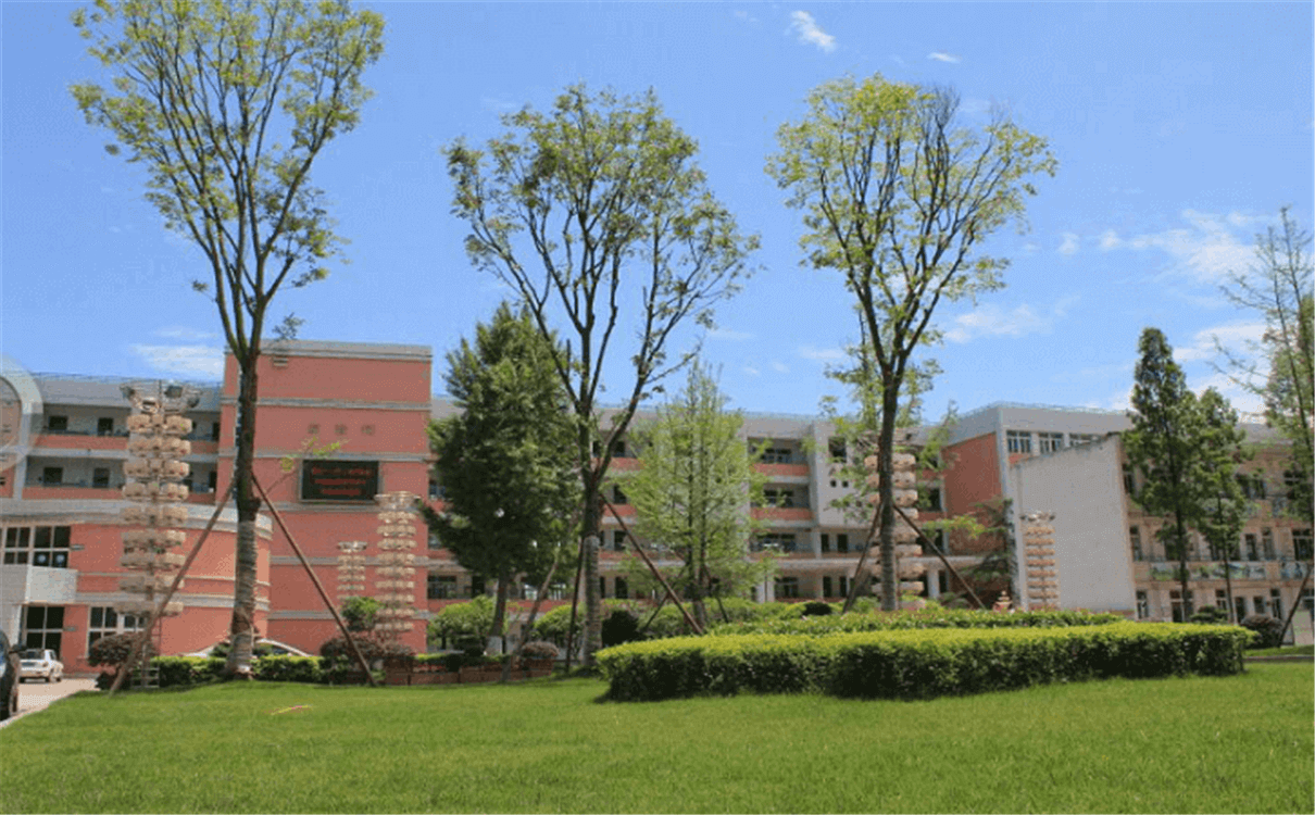成都市籍田中學(xué)的高中怎么樣？