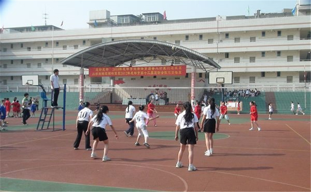 升庵中學(xué)高中部的錄取分?jǐn)?shù)是多少？