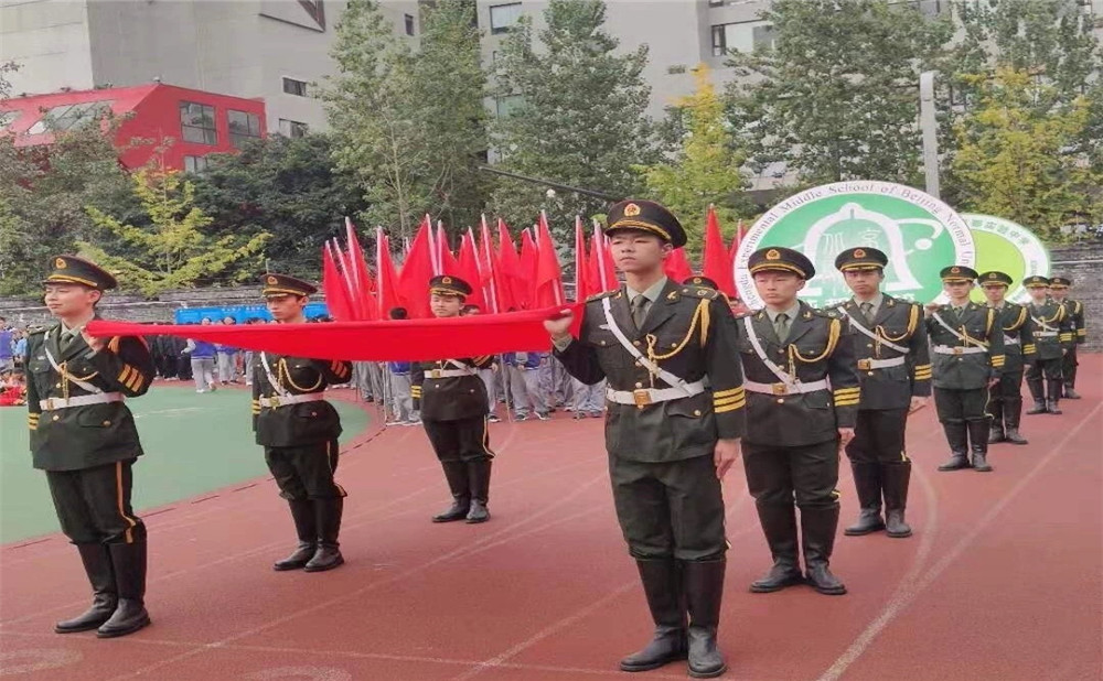 北師大成都實(shí)驗(yàn)中學(xué)錄取分?jǐn)?shù)線是多少？