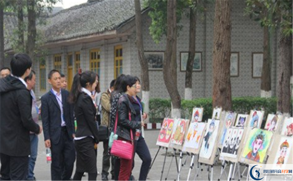 強(qiáng)項(xiàng)實(shí)驗(yàn)中學(xué)的高中住宿好不好？