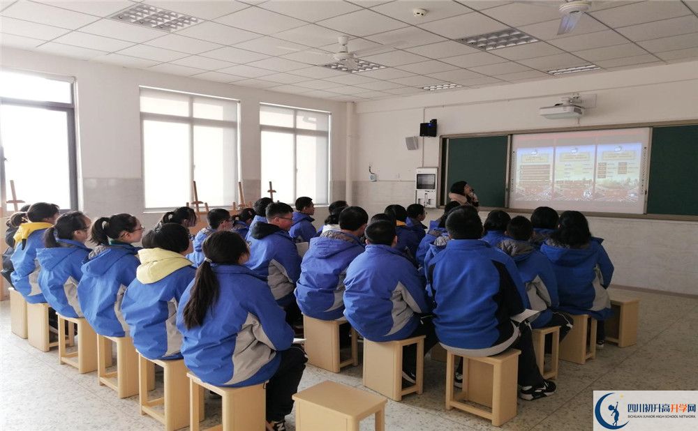 成都市第四十九中學(xué)初升高難不難？