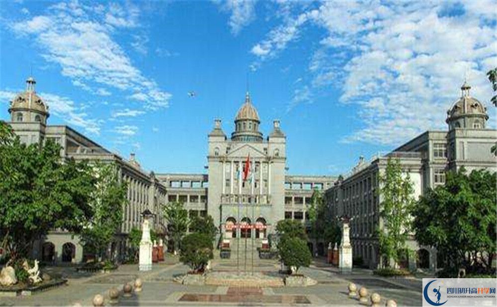 成都石室外國(guó)語(yǔ)學(xué)校的位置在哪里？