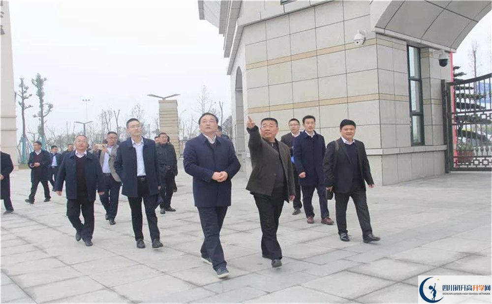 大邑中學(xué)2020年高三文綜測試題難嗎？