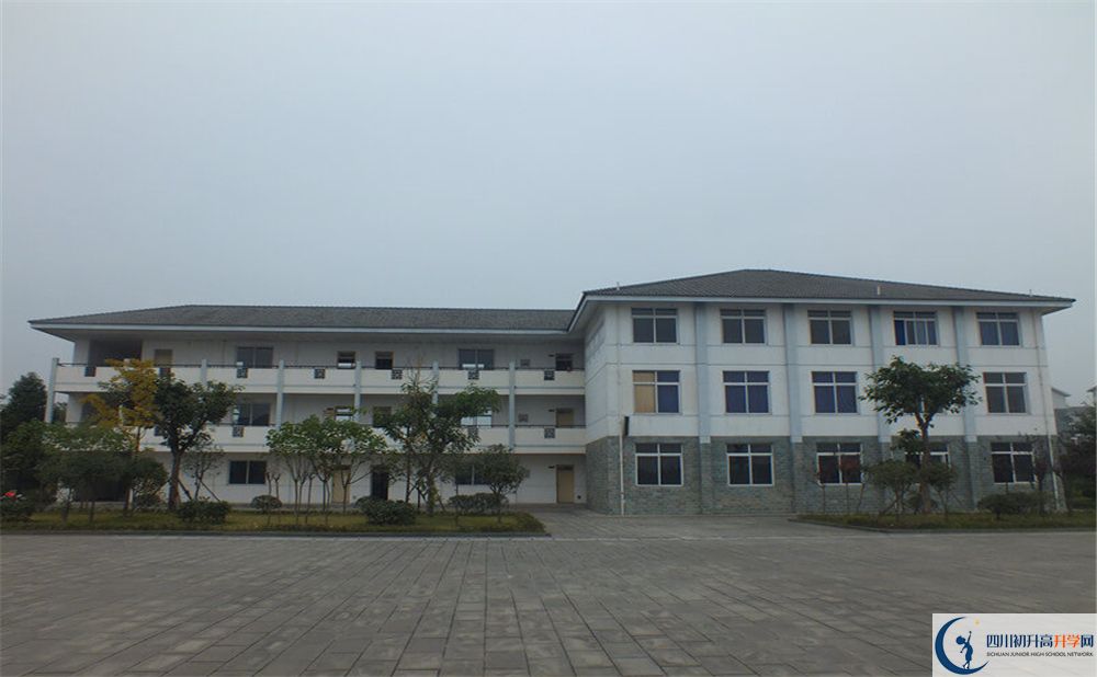 淮口中學(xué)在全國(guó)高中排名是多少？