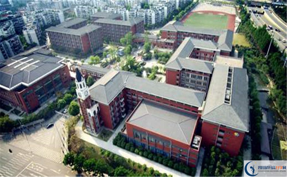 成都七中萬達(dá)學(xué)校平行班中考重點(diǎn)率高嗎？