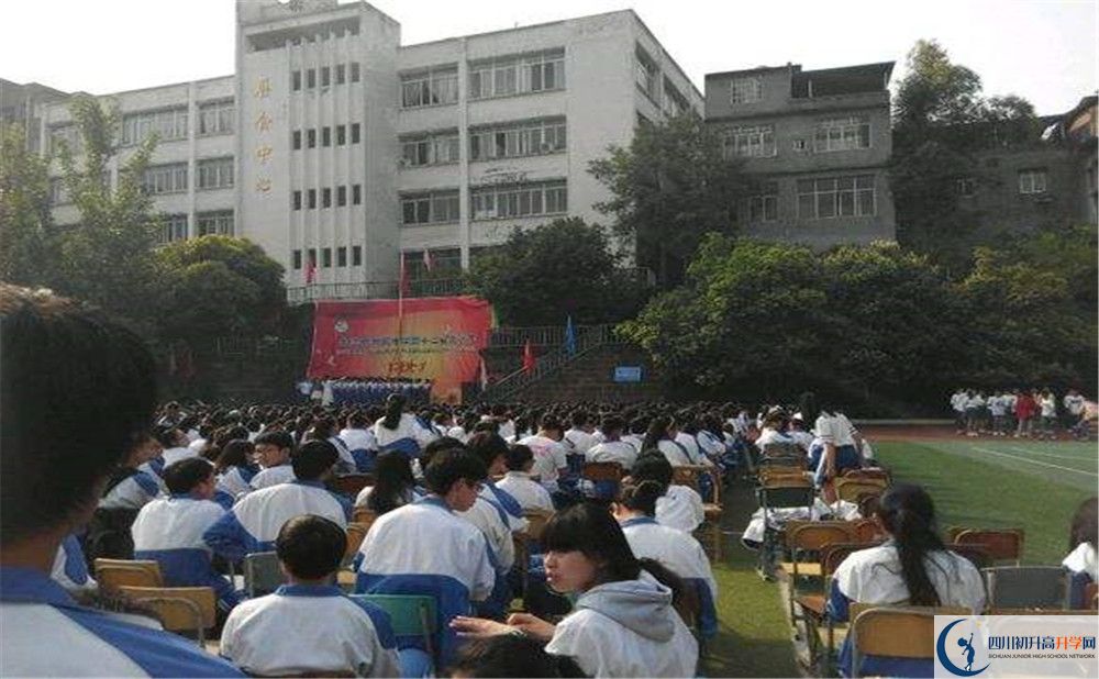 竹篙中學(xué)平行班中考重點率高嗎？