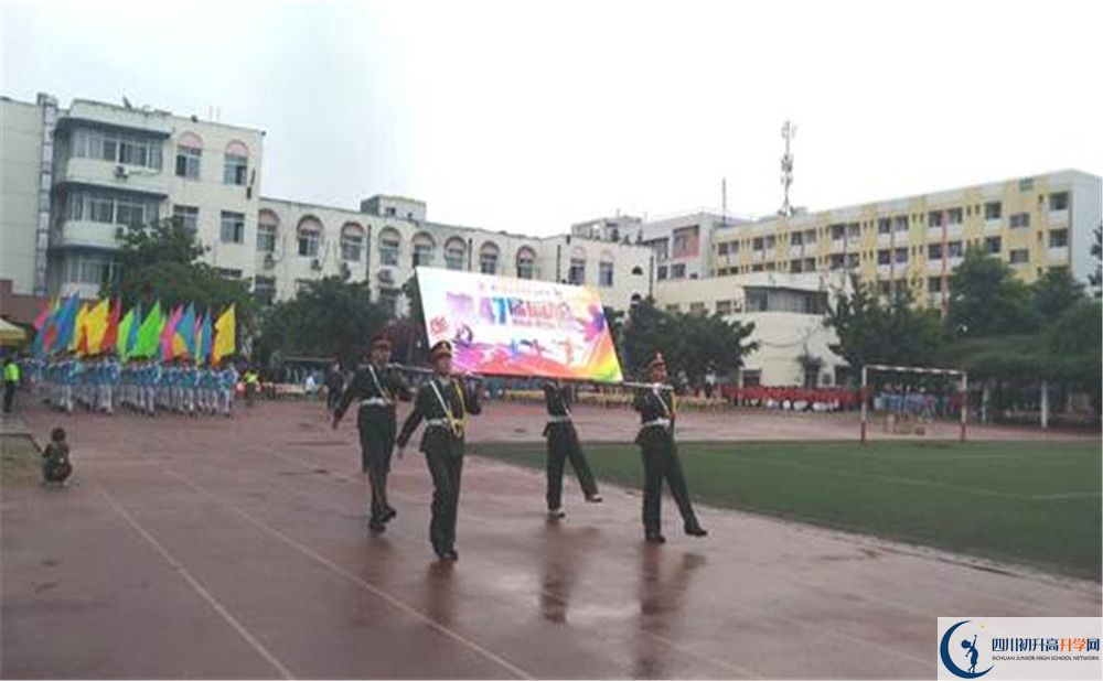 西南交通大學附屬中學2020年高考人數是多少？