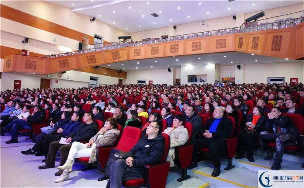 成都石室中學北湖校區(qū)2020年高考人數(shù)是多少？