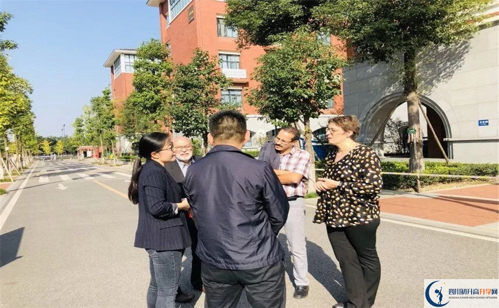 2020新都一中二診數(shù)學(xué)試題答案在哪看？
