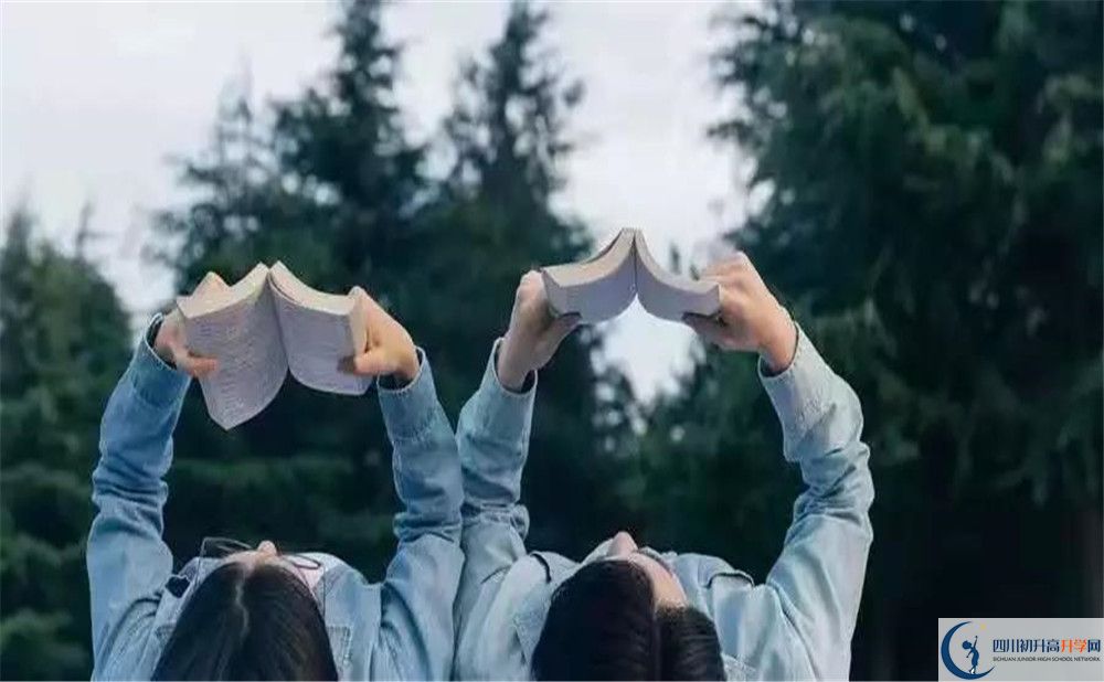 瀘州外國語學校高三診斷考試時間怎么安排？