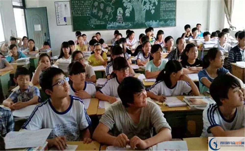 巴中四中高三診斷考試時間怎么安排？