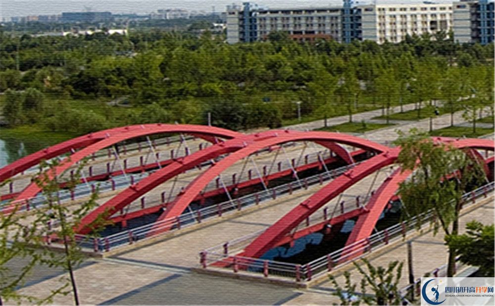 西南交通大學(xué)附屬中學(xué)地址在哪里？
